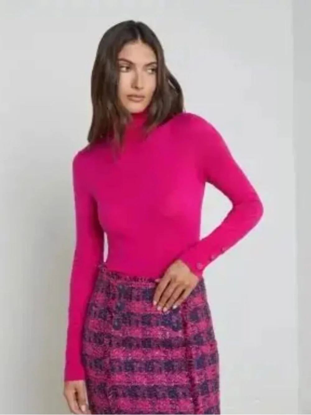 L’AGENCE Bright Fuchsia Turtleneck Top size small. - Picture 1 of 12